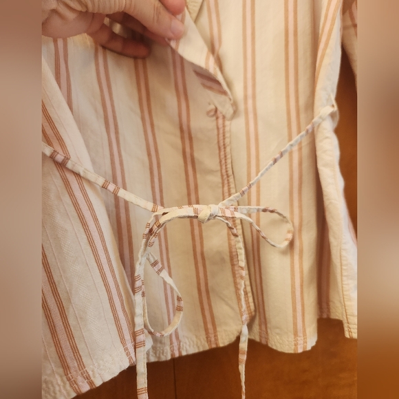 J. Crew Women's Wrap Top in Stripe Size XS - Picture 5 of 11